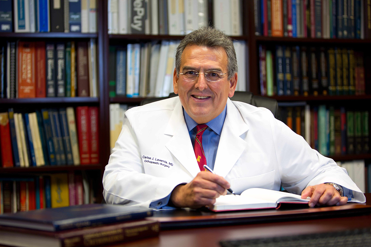 Dr. Carlos Lavernia - Orthopedic Surgeon Miami FL - Shoulder replacement Miami - Hip replacement Miami FL - Knee replacement Surgery Miami - orthopedic surgeon near me